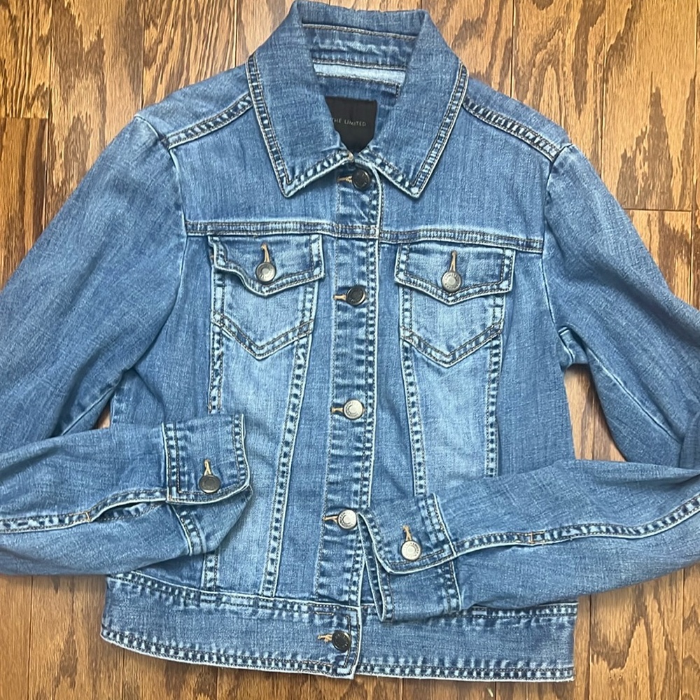 THE LIMITED Women's Blue Denim Jacket, size XS
